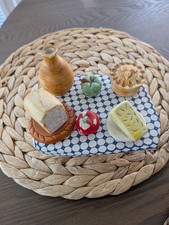 Teapottery novelty teapot -picnic, very rare.