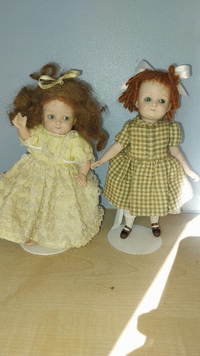 Reproduction antique porcelain