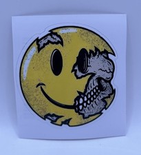 SMILEY Zombie Face vinyl