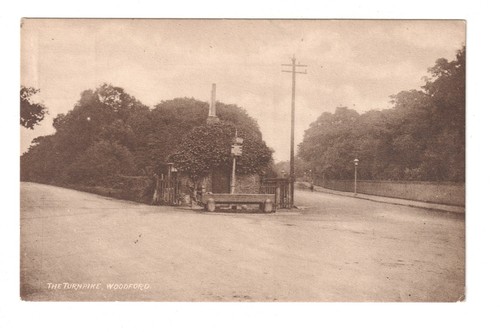 Woodford the turnpike old - woodford,