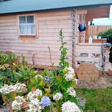 Immaculate shepherds hut - shepherds, hut.fully