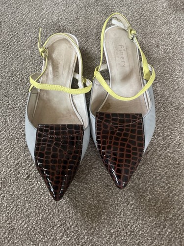 Flat sling back - sling, finery