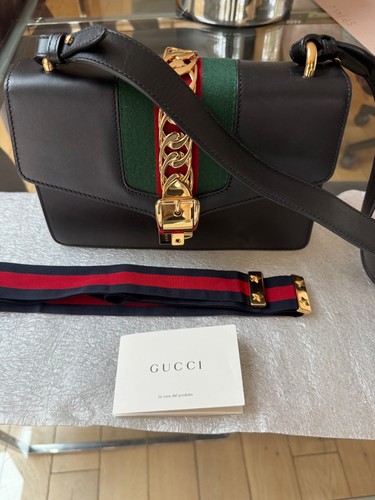Gucci black sylvie leather - black,