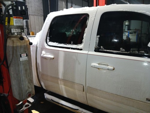Passenger rear side door - side,