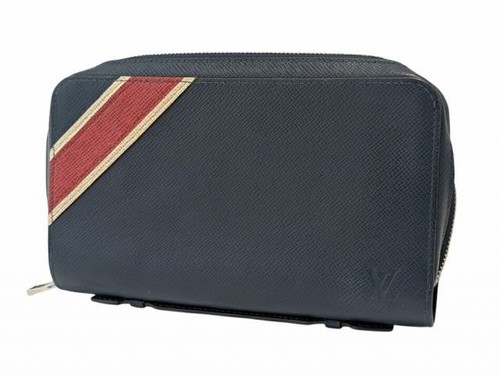 Louis vuitton taiga - louis, zippy