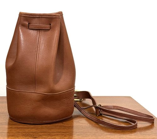Vintage coach bixby sling bag - coach,