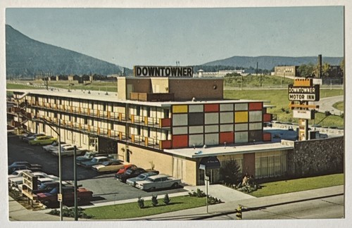 Aerial cars downtowner - at,