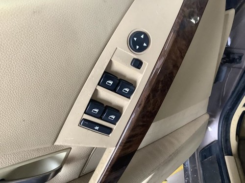 Driver front door - front, switch