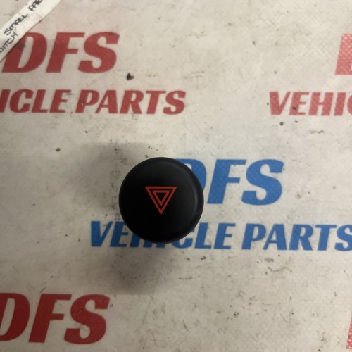 Nissan juke f15 - hazard, warning