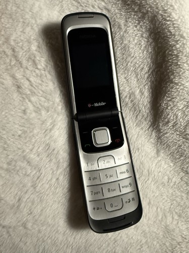 Original nokia 2720 fold - original,