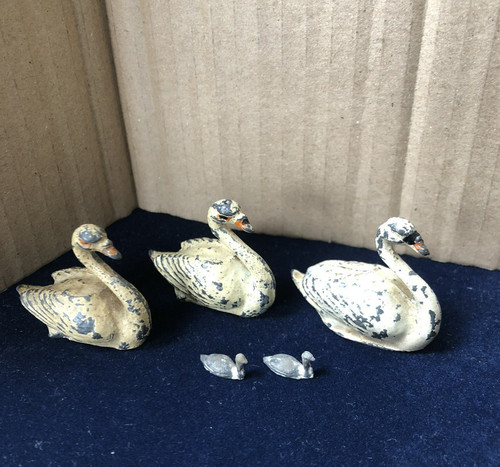 Vintage lead swans - 3,