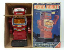 VINTAGE YONEZAWA HERO ROBOT