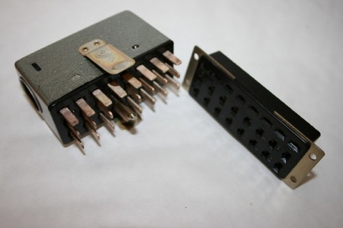 Pin multi way plug - , &
