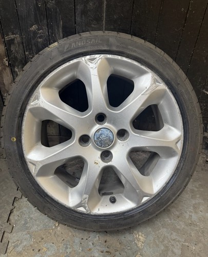 Ford fiesta titanium mk7 - ford,