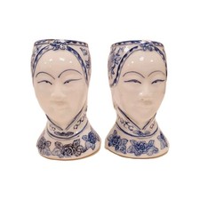 Pair Vintage blue and white
