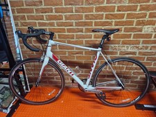 🏁 Giant Defy 3 Road Bike