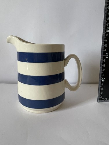 Vintage retro blue - blue, white