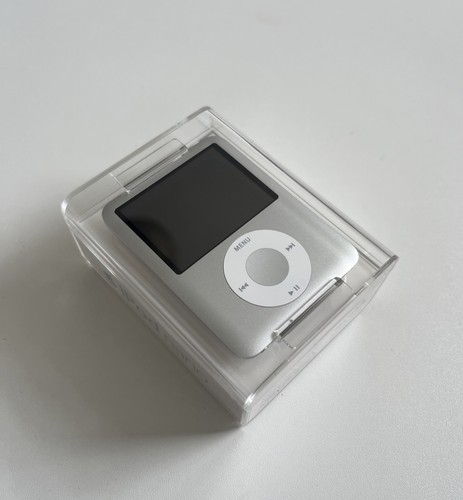 New sealed old stock apple - old,