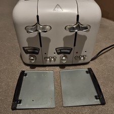 Delongi Argento 4 Slice Retro