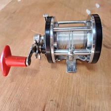 Vintage Fishing Reel Sun Star