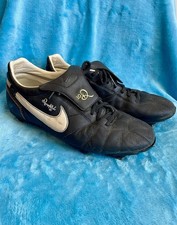 Nike Tiempo Ronaldinho 10R Football Boots – Black/Gold – SG