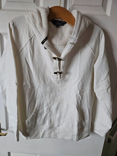 Maine size ladies white - 16,