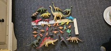 34 X Plastic Toy Dinosaurs  In