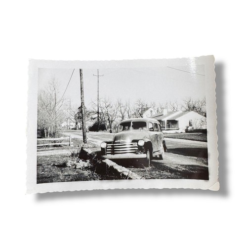 1940s car accident stone wall - 1940s,