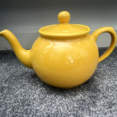 Vintage yellow ceramic teapot - yellow,