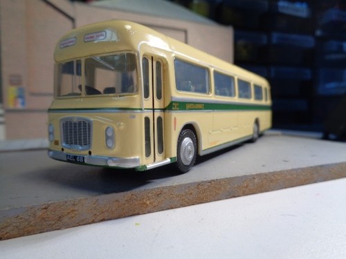 Efe32206 bristol relh coach - relh,