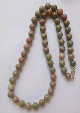 Vintage Green Agate Necklace 24" R4M