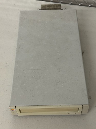 Applecd 150 external scsi - 150,
