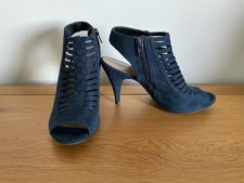 Gorgeous Graceland Navy Blue