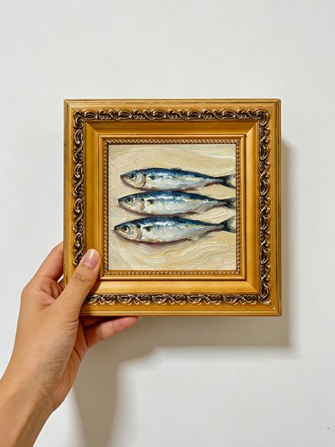 Three silver blue fish custom - blue,