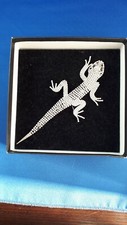 Rare vintage Butler & Wilson fully articulated swarovski crystal lizard brooch