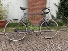 Vintage Road racing bike Raleigh 3 speed 24 inch frame 26inch wheels 3speed hub