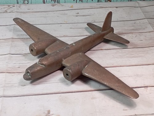 Ww2 airplane recognition model - airplane,