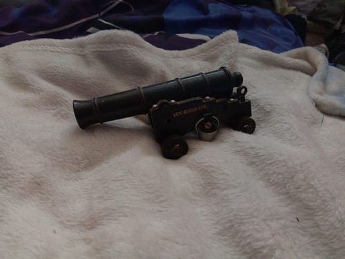 Heavy metal vintage cannon - heavy,