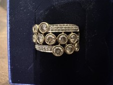 9ct Gold Champagne and White