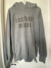 second hand clothing