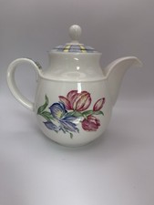 Beautiful Royal Doulton