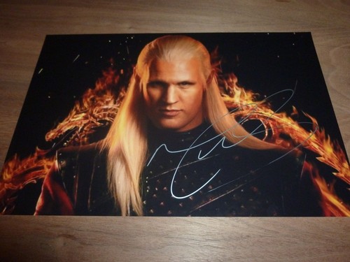 Matt smith signed - smith,
