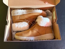 Women’s Skechers Go Walk