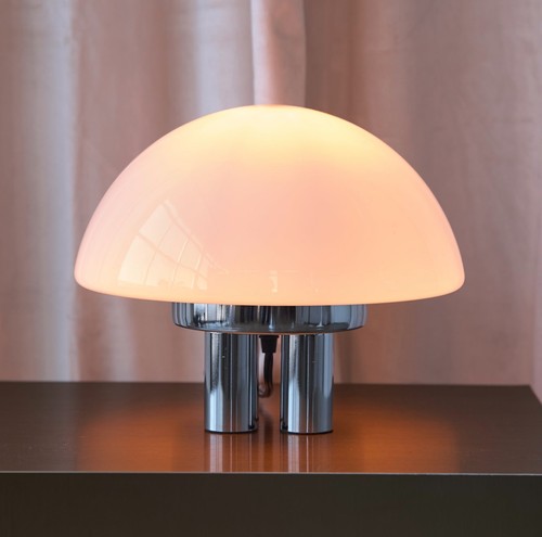 Space age guzzini style - space,
