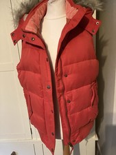Fat Face Red Ladies Feather And Down Gilet Detachable Hood Size 12