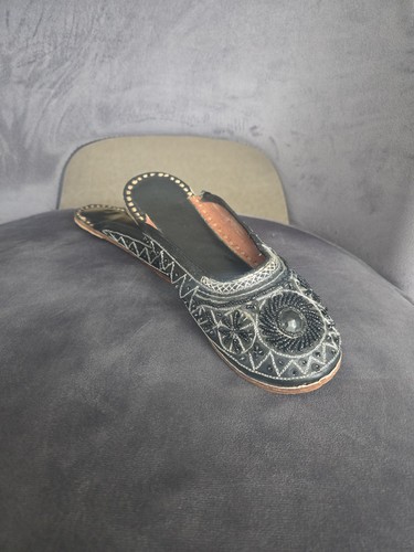 Handmade indian mojari jutti - indian,