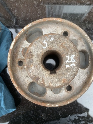 Pulley cast twin vee - 5,