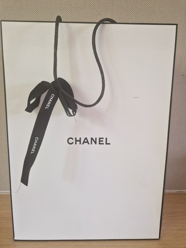 Chanel gift bag with ribbon - gift,