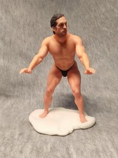 1/18 Miniatures Strong Muscle
