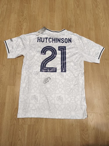 Omari hutchinson signed - omari,